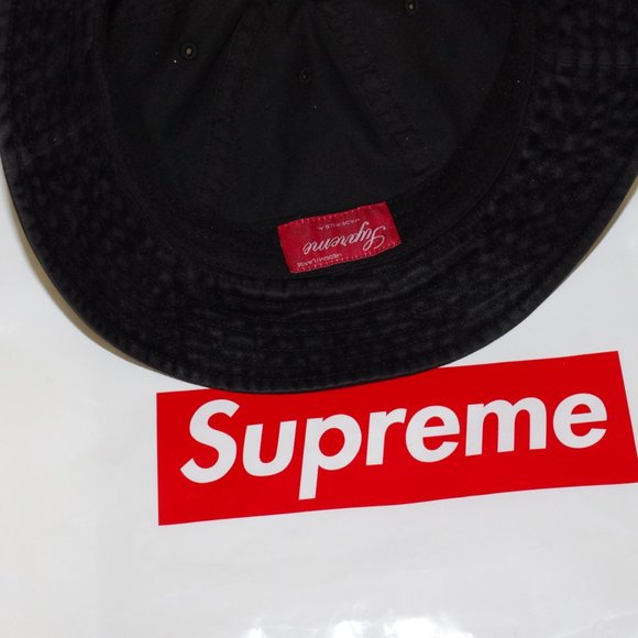 supreme washed velvet bell hat